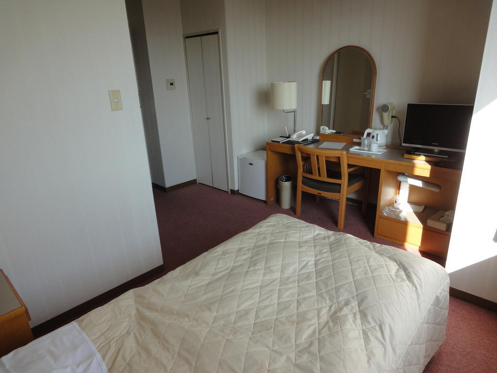 Hiroshima International Youth House Jms Aster Plaza Bagian luar foto